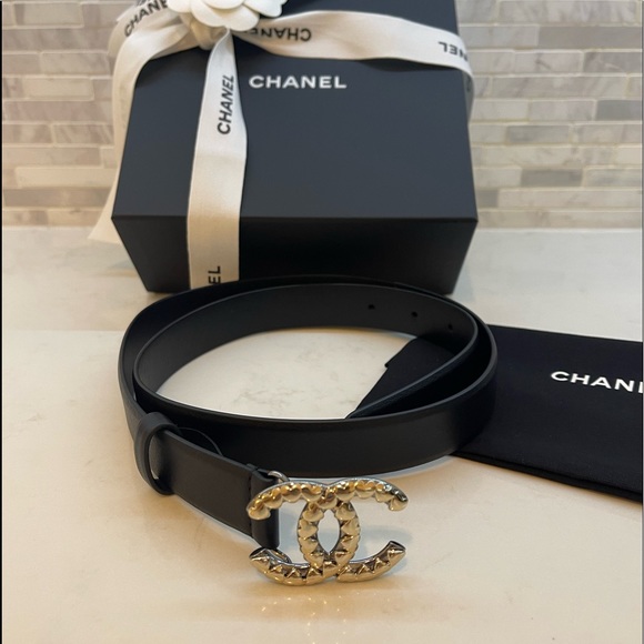 Chanel Belt B22 black and light gold buckle B22 collection - Picture 8 of 8